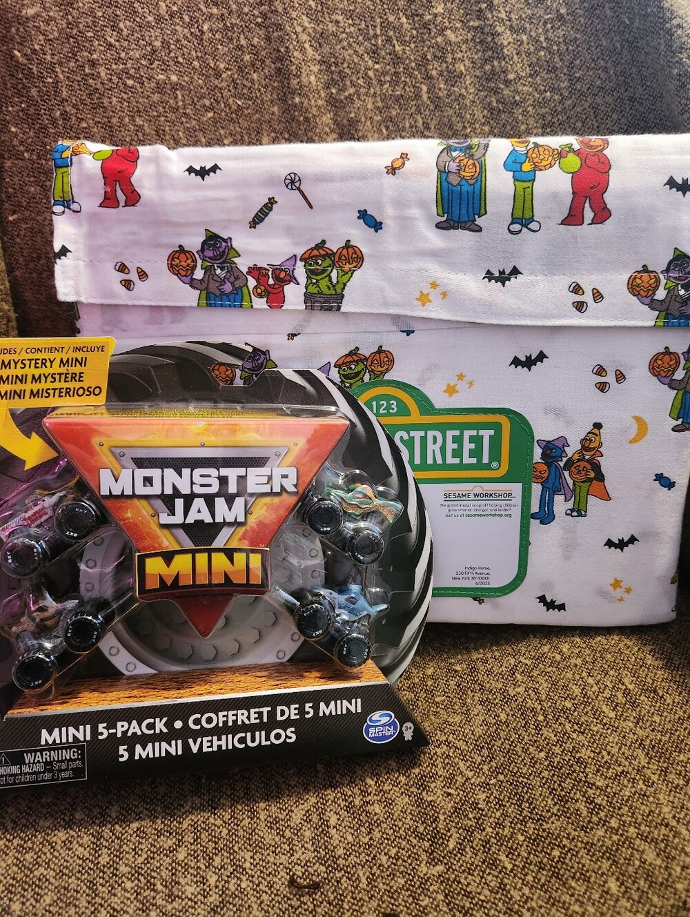 Full Size Sheets & Monster Jam Minis